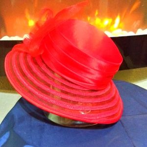 Pristine Wide Brim Straw Hat